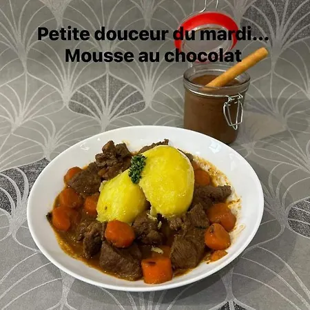 De La Place Hotel Loyettes